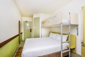 Ibis Budget Newcastle - Darwin Holiday 18