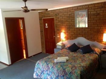 Tooleybuc Motel - Darwin Holiday 0