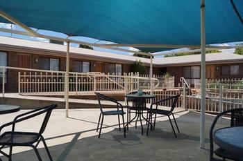 Tooleybuc Motel - Darwin Holiday 8