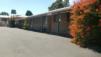 Tooleybuc Motel - Darwin Holiday 24
