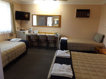 Civic Motel - Darwin Holiday 24