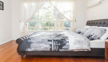 Eltham Retreat - Darwin Holiday 6