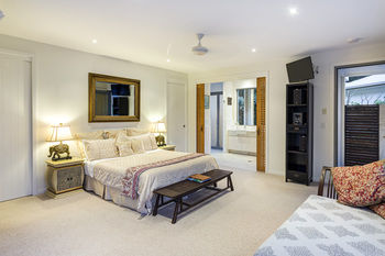 Alaya Verde - Darwin Holiday 25