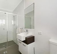 Cooroy Luxury Motel Apartments Noosa - Darwin Holiday