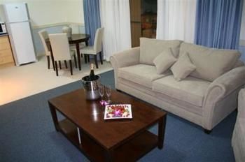 Hawkesbury Race Club Motel - Darwin Holiday 9