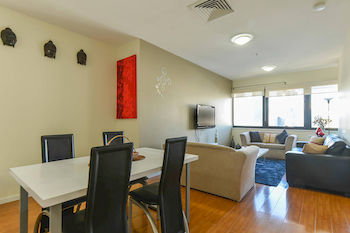 Anchor On Elizabeth - Darwin Holiday 7