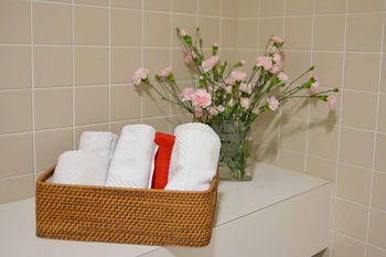 Anchor On Little Collins - Darwin Holiday 4