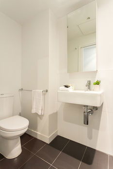 ABC Accommodation - 534 Flinders - Darwin Holiday 14