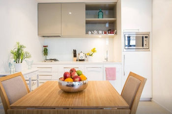 Anchor On Collins Sapphire - Darwin Holiday 5