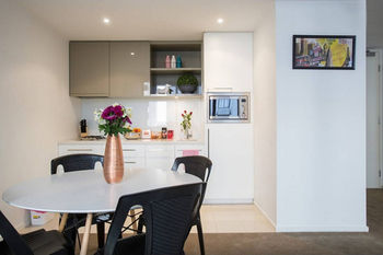 Anchor On Collins Sapphire - Darwin Holiday 44