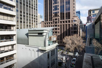 Anchor On Collins Sapphire - Darwin Holiday 69