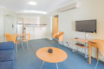 The Brighton Apartments - Darwin Holiday 14