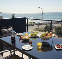 Mollymook Beachfront Executive Apartment - Darwin Holiday