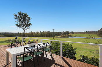 Belford NSW Darwin Holiday