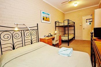 Billabong Gardens - Hostel - Darwin Holiday 7