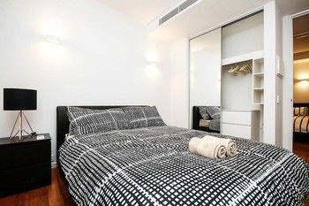 Mono Apartments - Darwin Holiday 24