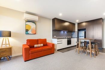Bayside Towers Serviced Apartments - Darwin Holiday 15