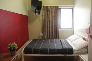 Coogee Beachside Budget Accommodation - Hostel - Darwin Holiday 6