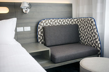 Holiday Inn Express Sydney Macquarie Park - Darwin Holiday 1