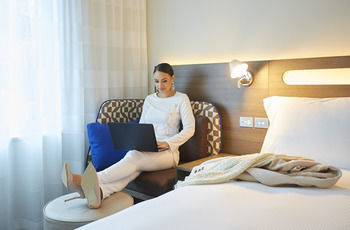 Holiday Inn Express Sydney Macquarie Park - Darwin Holiday 22