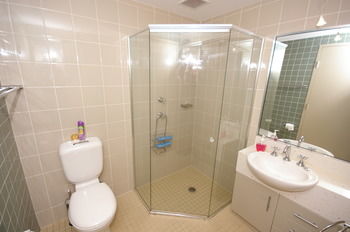 Balmain 704 Mar Furnished Apartment - Darwin Holiday 2