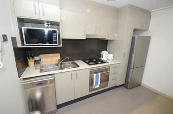 Balmain 704 Mar Furnished Apartment - Darwin Holiday 13