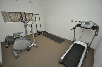 Balmain 2 Mont Furnished Apartment - Darwin Holiday 1