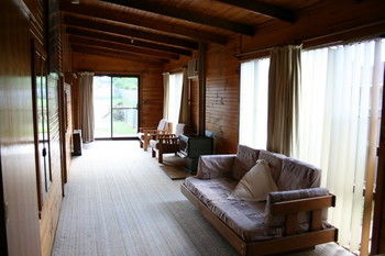 A Settler's Cottage - Darwin Holiday 0