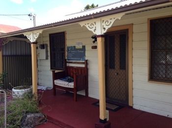 A Settler's Cottage - Darwin Holiday 16