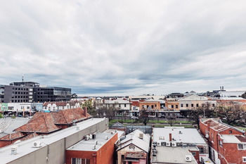 City Edge Box Hill - Darwin Holiday 22