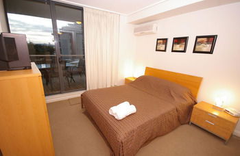 Homebush 3 Ben Furnished Apartment - Darwin Holiday 4