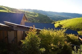 Top Of The Hill - Darwin Holiday 4