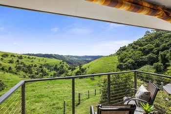 Top Of The Hill - Darwin Holiday 9