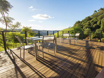 Top Of The Hill - Darwin Holiday 15