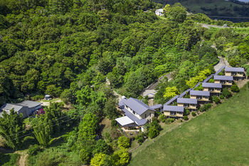 Top Of The Hill - Darwin Holiday 17