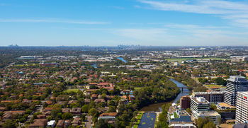 Meriton Serviced Apartments Church Street - Darwin Holiday 1