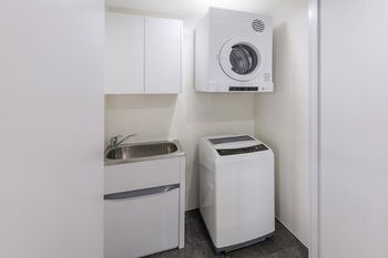 Meriton Serviced Apartments Church Street - Darwin Holiday 17