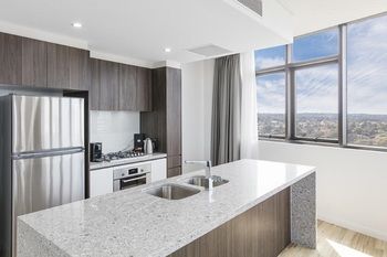 Meriton Serviced Apartments Church Street - Darwin Holiday 20