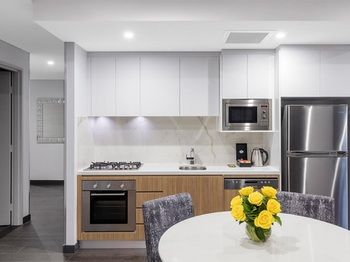 Meriton Serviced Apartments Church Street - Darwin Holiday 22