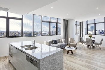 Meriton Serviced Apartments Church Street - Darwin Holiday 23