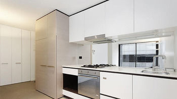 St Kilda Views - Darwin Holiday 1