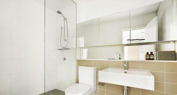 St Kilda Views - Darwin Holiday 5