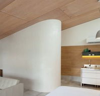 Studio 367 - Darwin Holiday