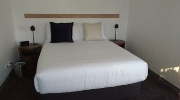 Sydney East Luxury Apartment - Darwin Holiday 3