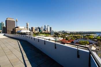 Sydney East Luxury Apartment - Darwin Holiday 5