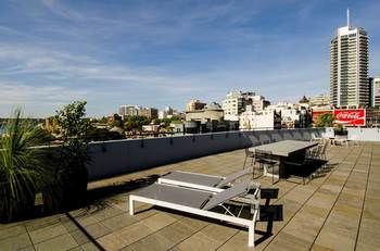 Sydney East Luxury Apartment - Darwin Holiday 18