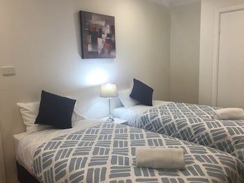 Ivy Units Glen Waverley - Darwin Holiday 3