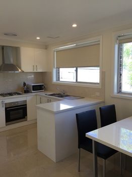 Ivy Units Glen Waverley - Darwin Holiday 7