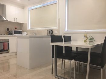 Ivy Units Glen Waverley - Darwin Holiday 14