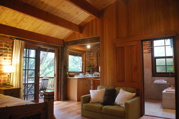 Rocky Creek Art Garden B&B - Darwin Holiday 9